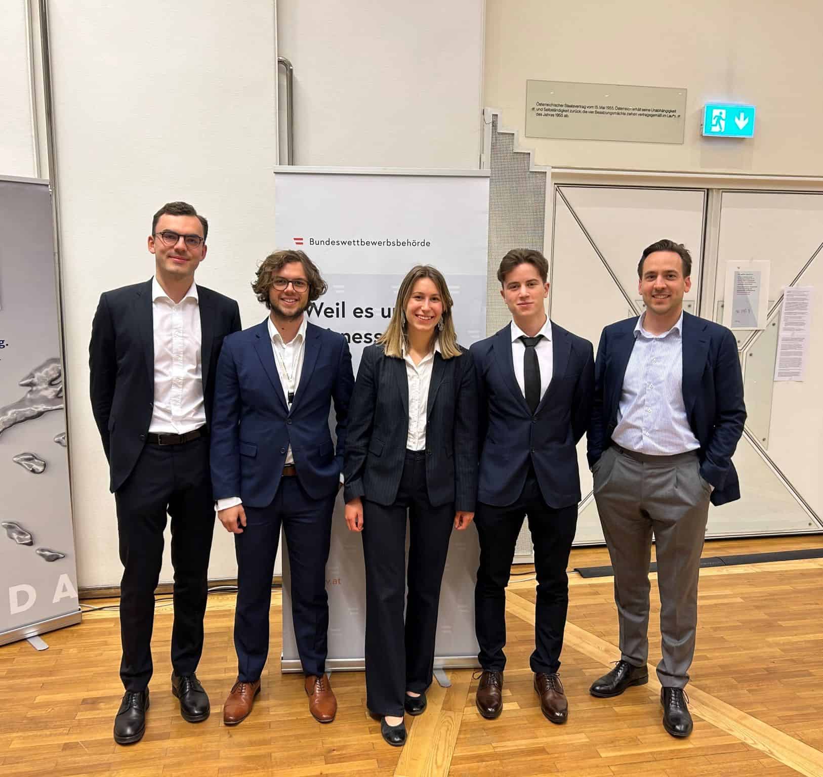 EY Law Kartellrecht Team beim Kartellrecht Moot Court 2025 KRMC - Rechtsanwalt Kartellrecht Österreich und EU - David Konrath und Cesare d'Ambrosio - beide bei EY Law in Wien. Einzug ins Finale mit 2. Platz für das Studenten Team